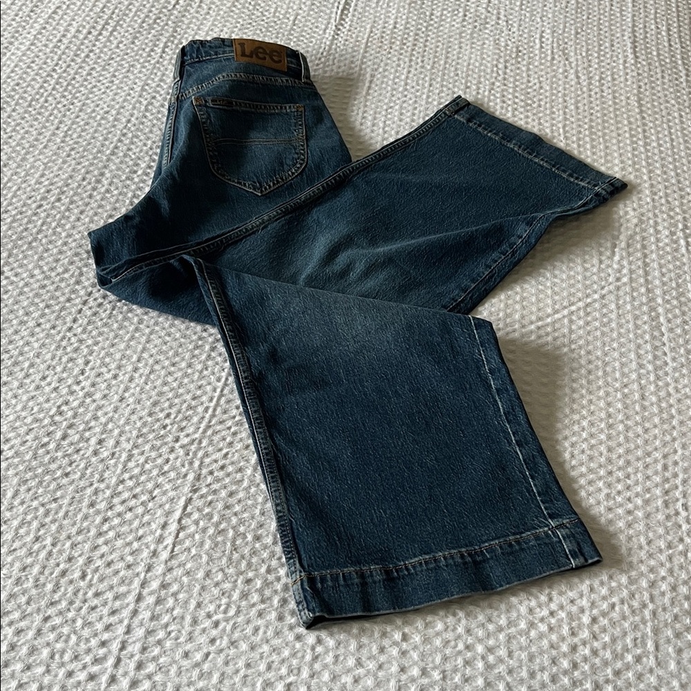 Lee Legendary Wide Leg Crop Jeans Size 8M